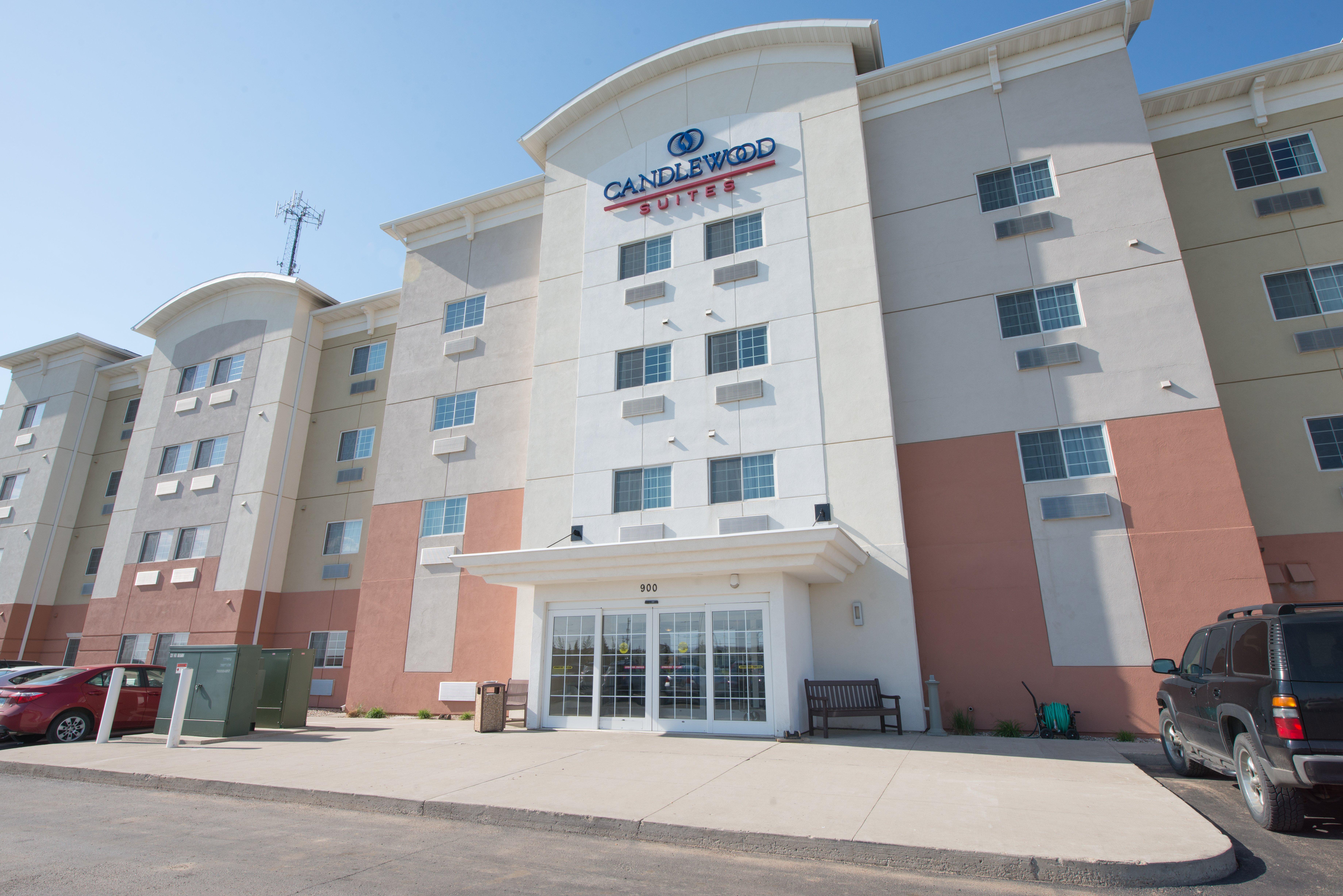 Candlewood Suites Minot By Ihg Εξωτερικό φωτογραφία